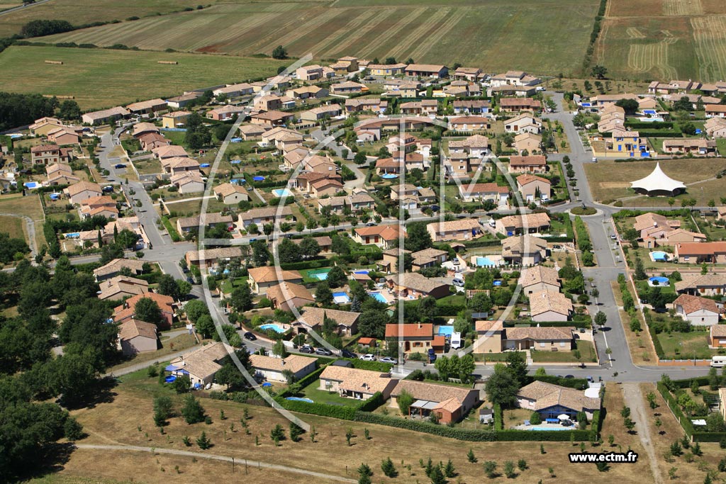Photo arienne de La Salvetat Saint Gilles - Les Hauts de St Gilles