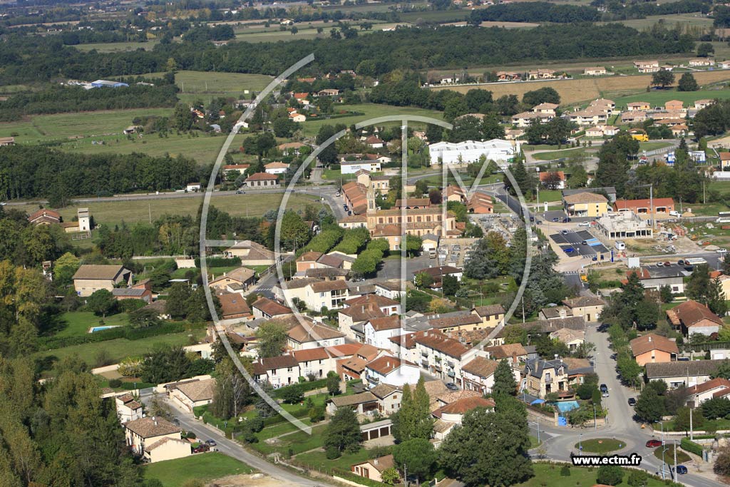 Photo arienne de Saint Etienne de Tulmont