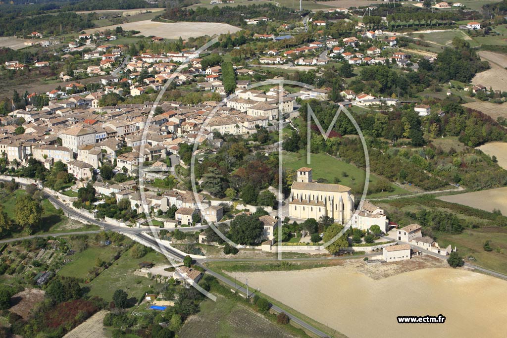 Photo arienne de Montpezat de Quercy