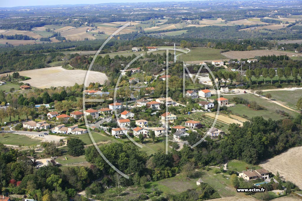 Photo arienne de Montpezat de Quercy