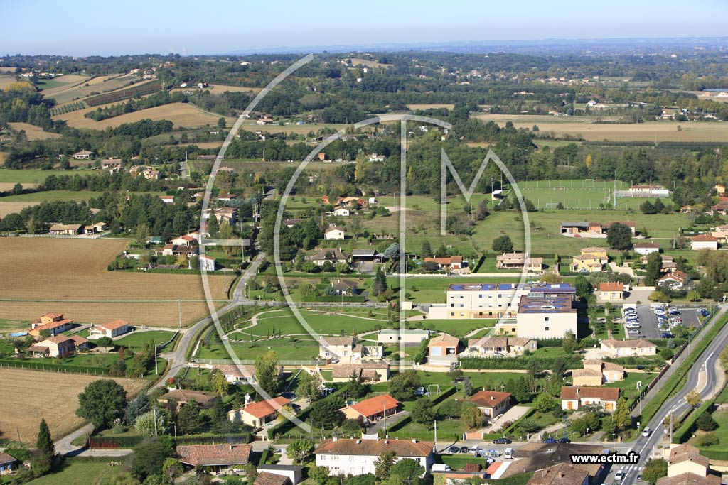 Photo arienne de Saint Nauphary