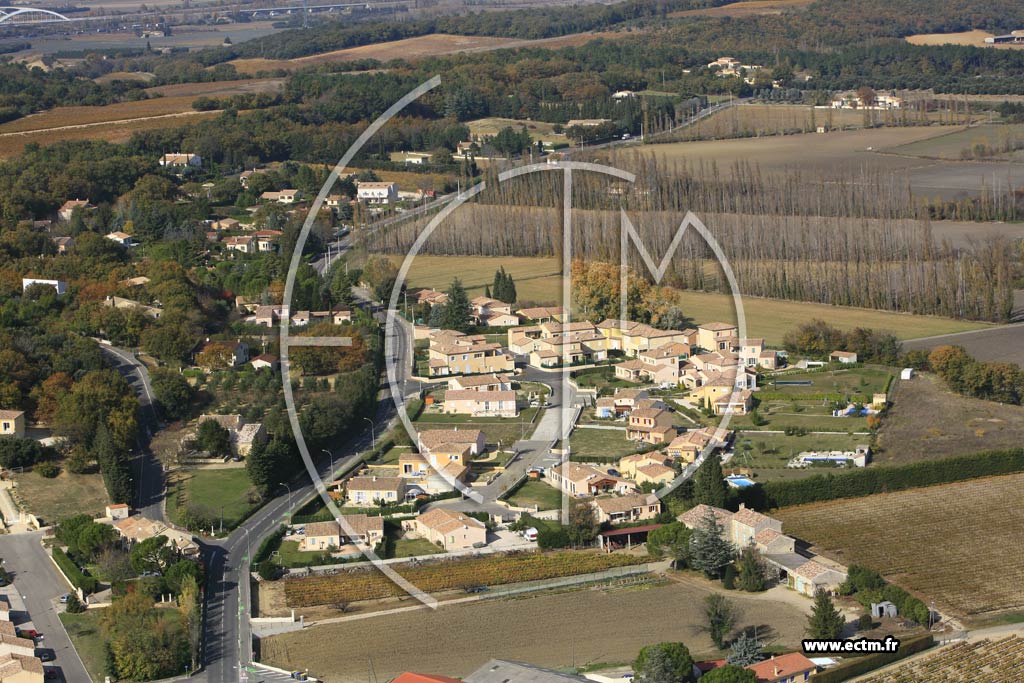 Photo arienne de Saint Paul Trois Chateaux