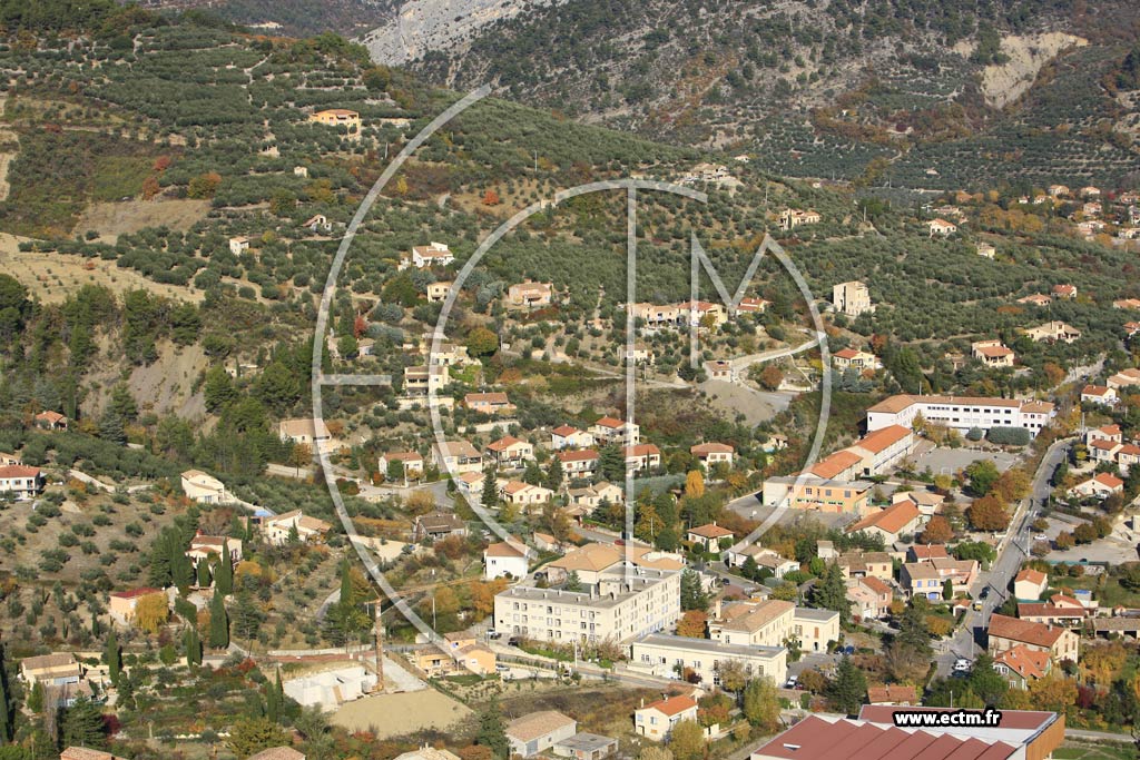 Photo arienne de Buis les Baronnies