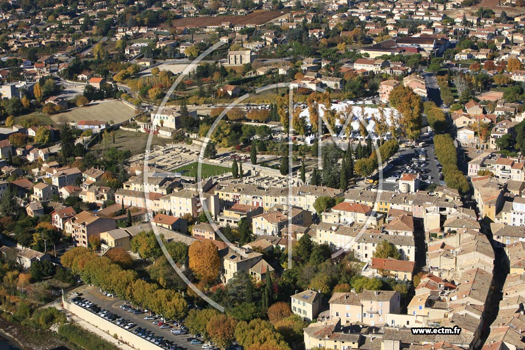 Photo arienne de Vaison la Romaine