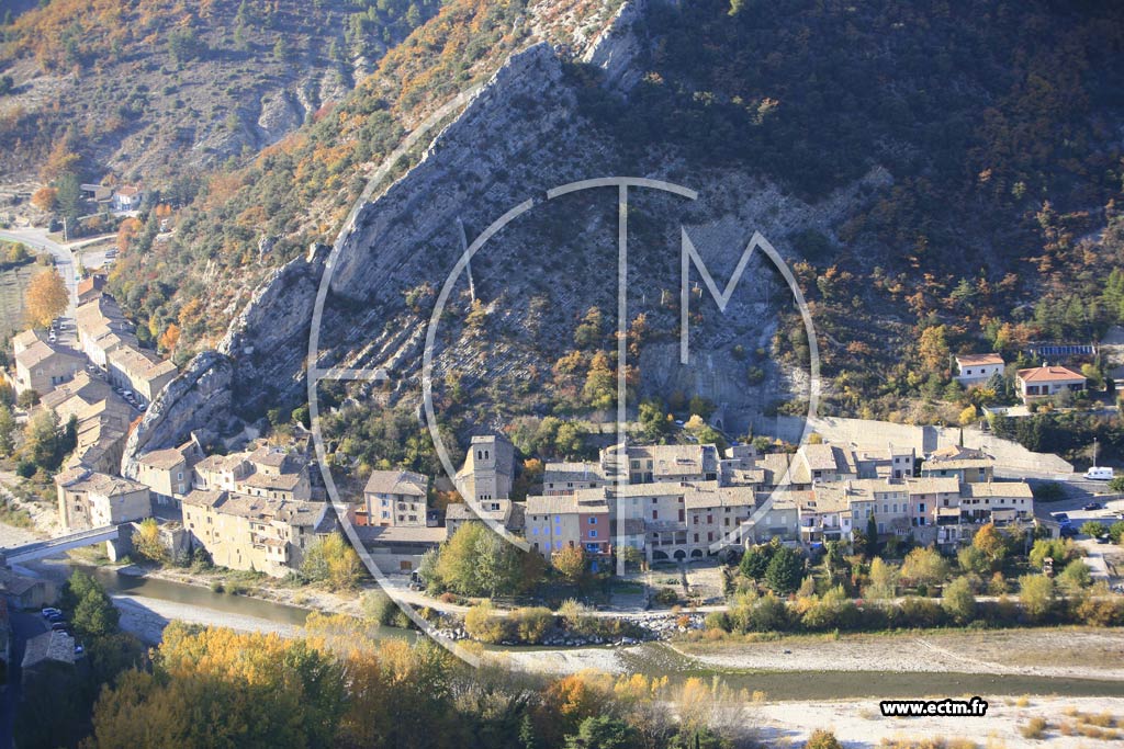 Photo arienne de Les Pilles