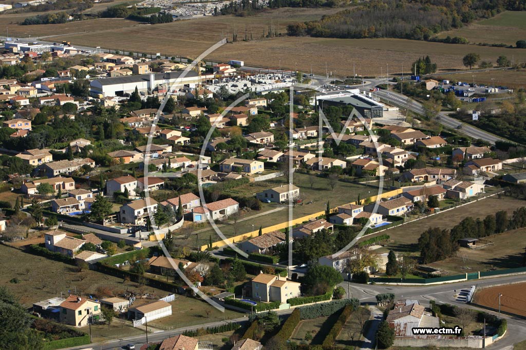 Photo arienne de Montelimar - les Champs