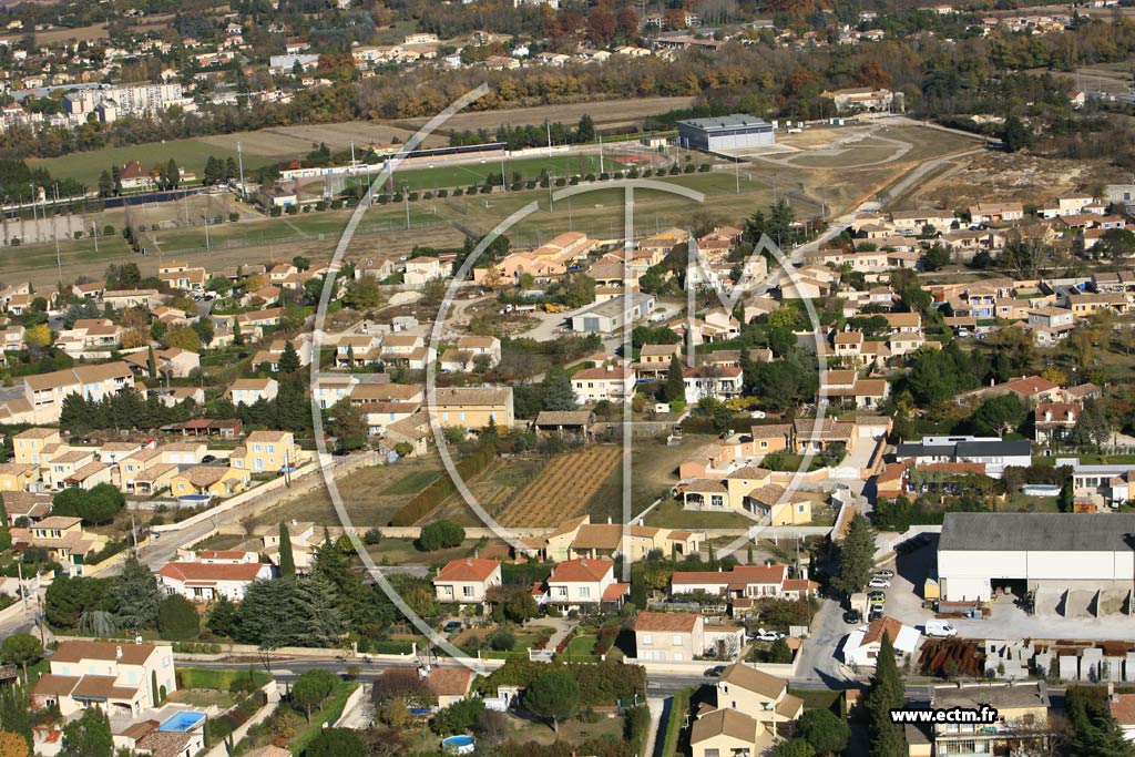 Photo arienne de Montelimar - les Champs