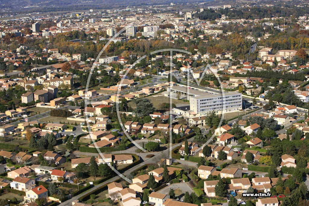 Photo arienne de Montelimar - les Champs