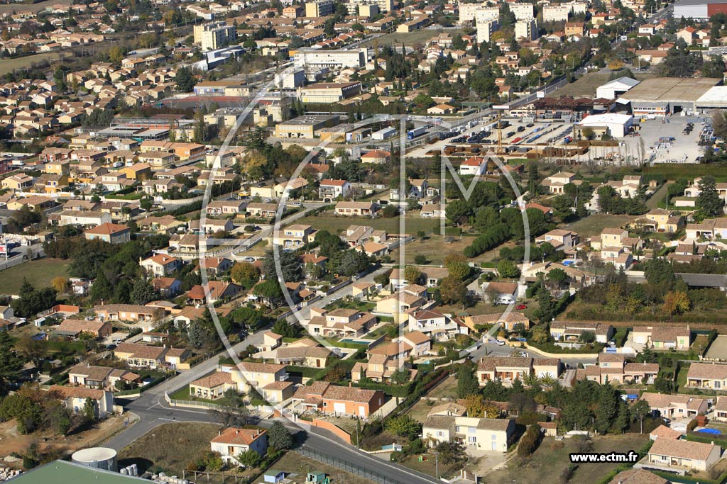 Photo arienne de Montelimar - Saint James