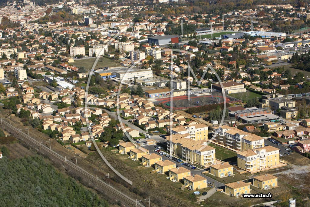 Photo arienne de Montelimar - Saint James