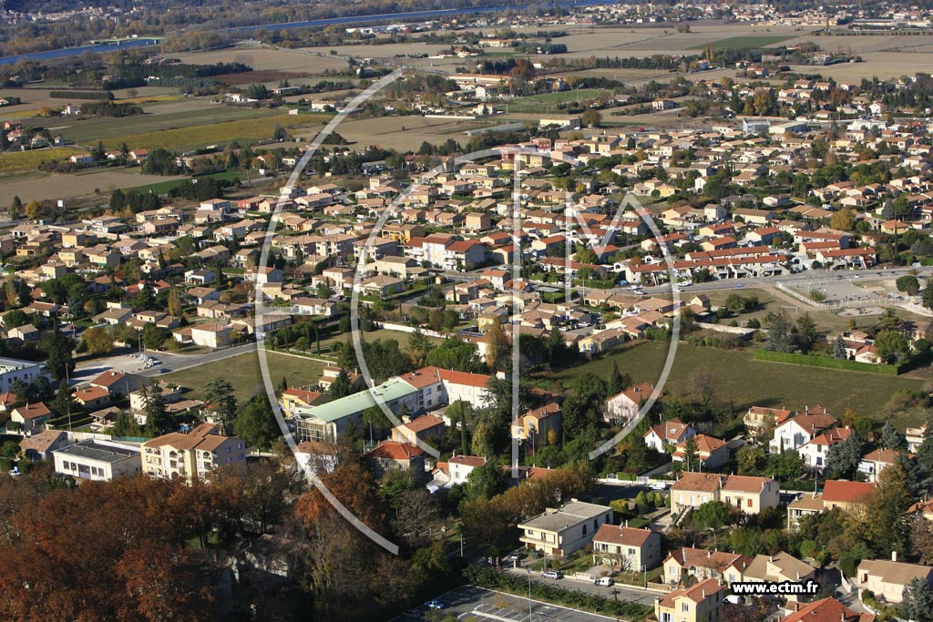 Photo arienne de Montelimar - St Joseph