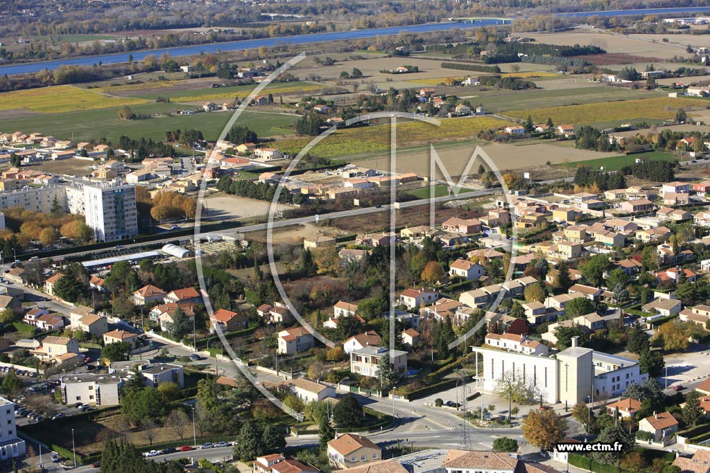 Photo arienne de Montelimar - St Joseph
