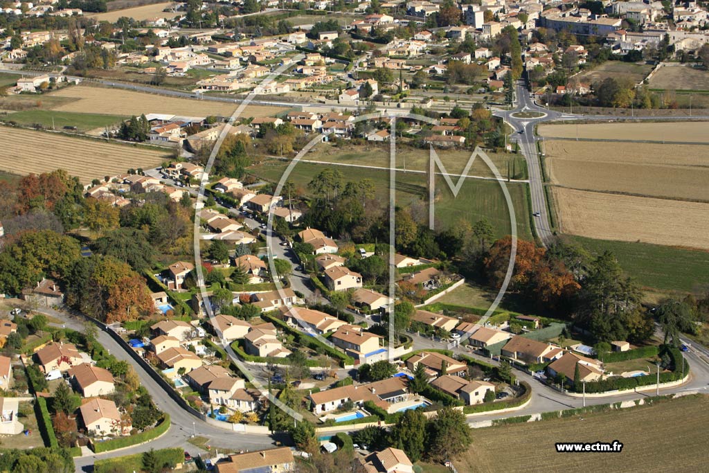 Photo arienne de Saint Marcel les Sauzet