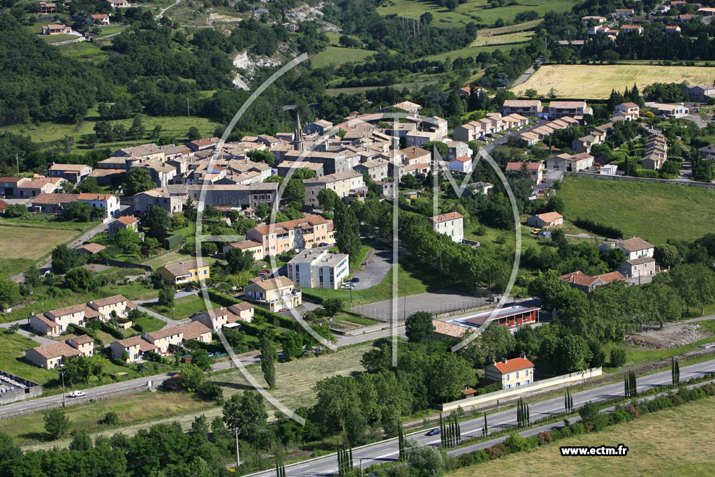 Photo arienne de Saint Jean le Centenier