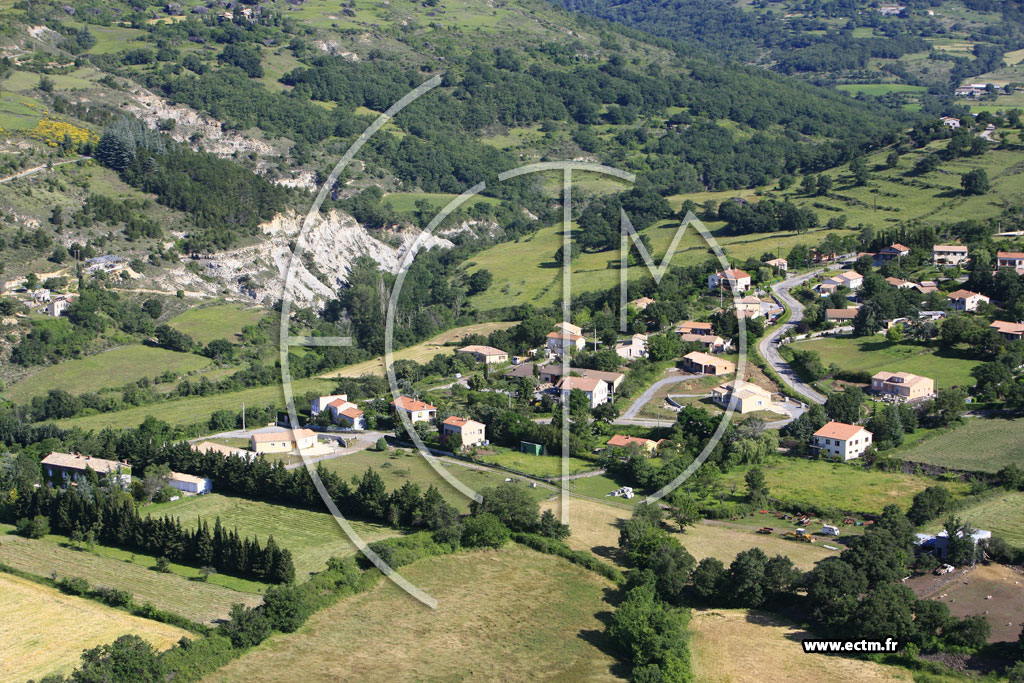 Photo arienne de Saint Jean le Centenier
