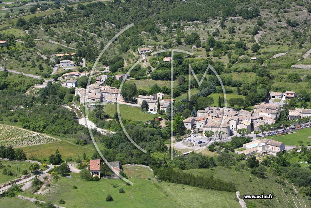 Photo arienne de Saint Maurice d'Ibie