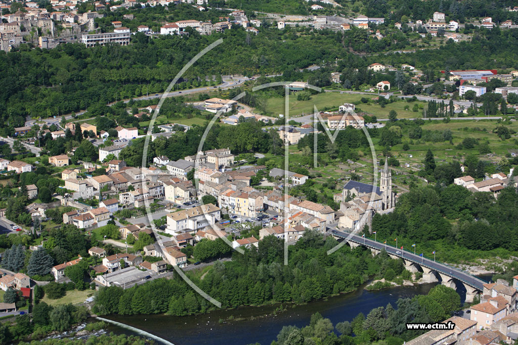 Photo arienne de Aubenas (le Pont d'Aubenas)