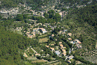 84800 Fontaine de Vaucluse - photo - Fontaine de Vaucluse