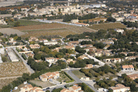 84600 Grillon - photo - Grillon