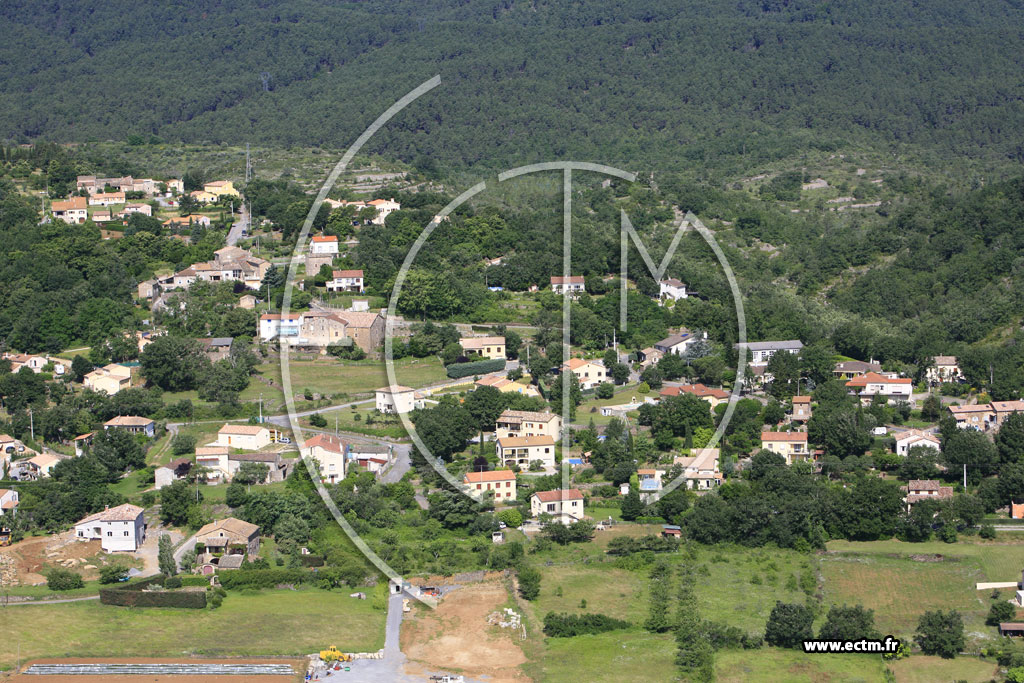 Photo arienne de Saint Etienne de Fontbellon