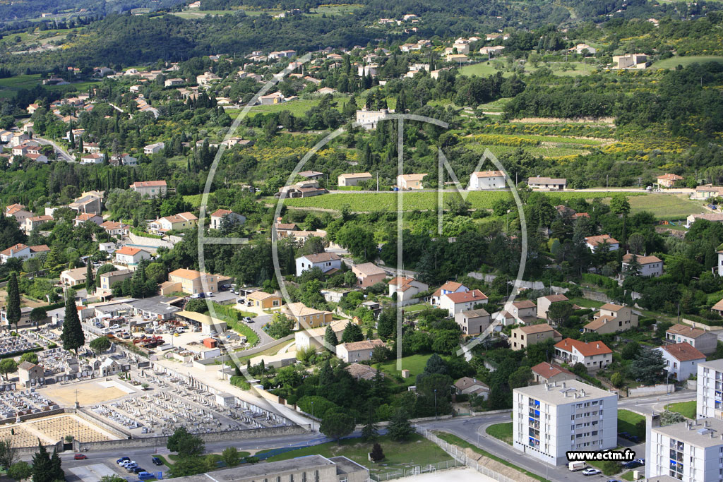 Photo arienne de Bourg Saint Andeol