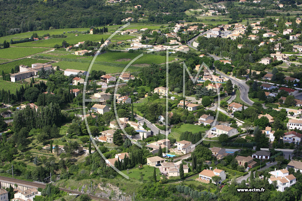 Photo arienne de Bourg Saint Andeol