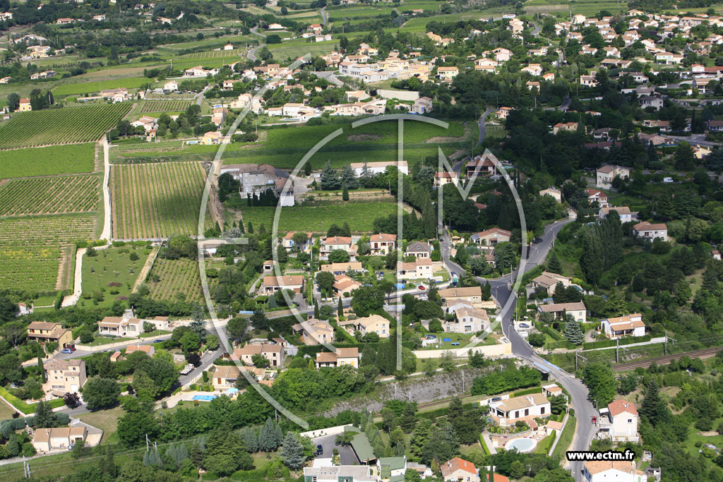 Photo arienne de Bourg Saint Andeol