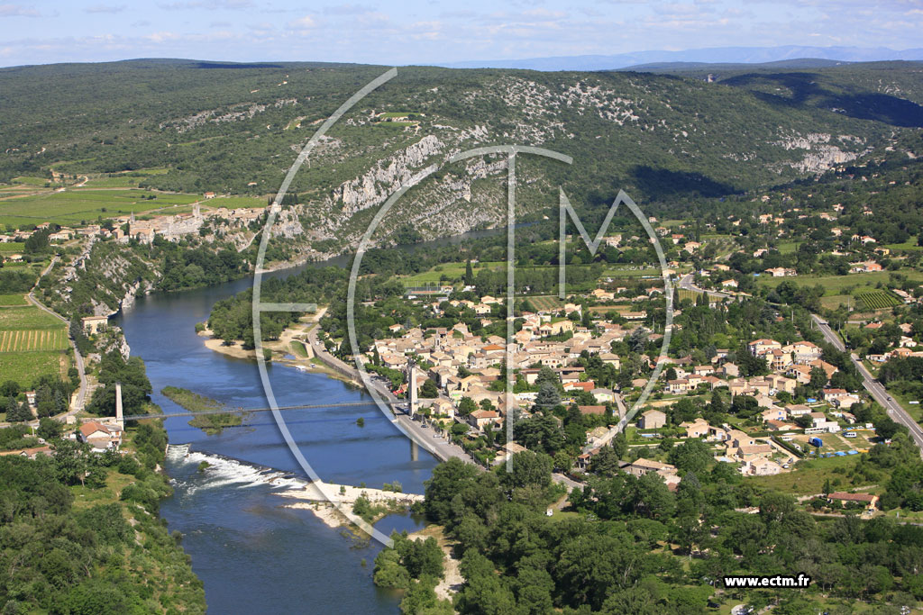 Photo arienne de Saint Martin d'Ardeche