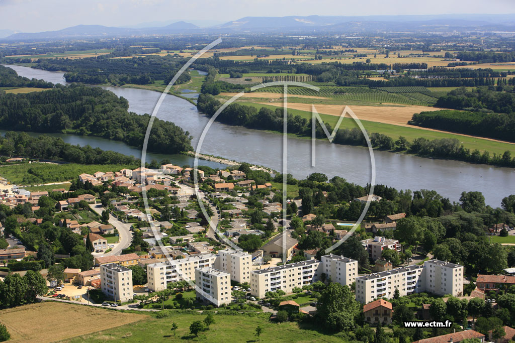 Photo arienne de Pont Saint Esprit