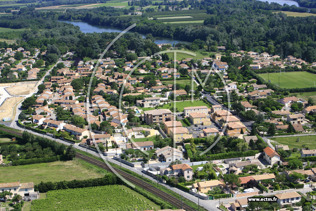 Photo arienne de Pont Saint Esprit