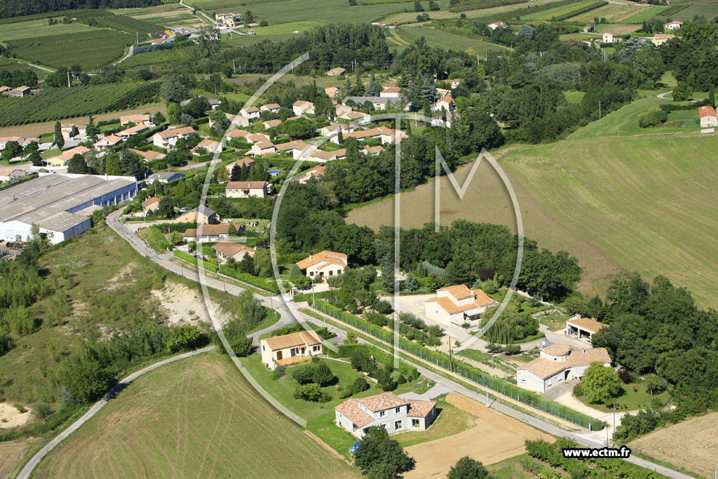 Photo arienne de Baix (la Minlerie)