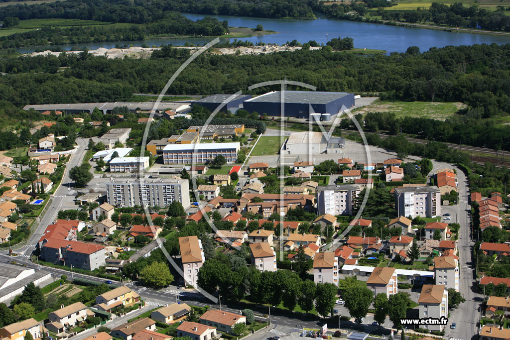 Photo arienne de La Voulte sur Rhne