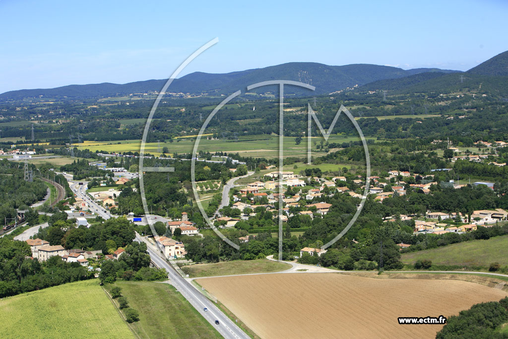 Photo arienne de Les Tourettes (le Logis Neuf)