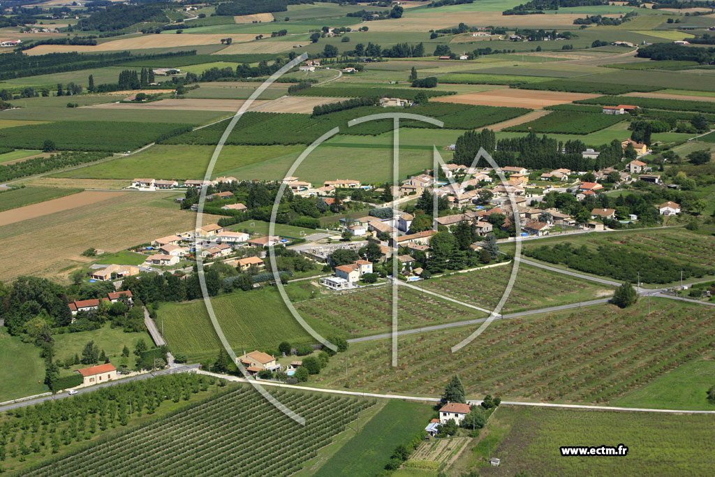 Photo arienne de Livron sur Drme (Saint Genys)