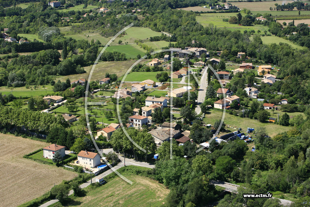 Photo arienne de Chomerac (Feniol)