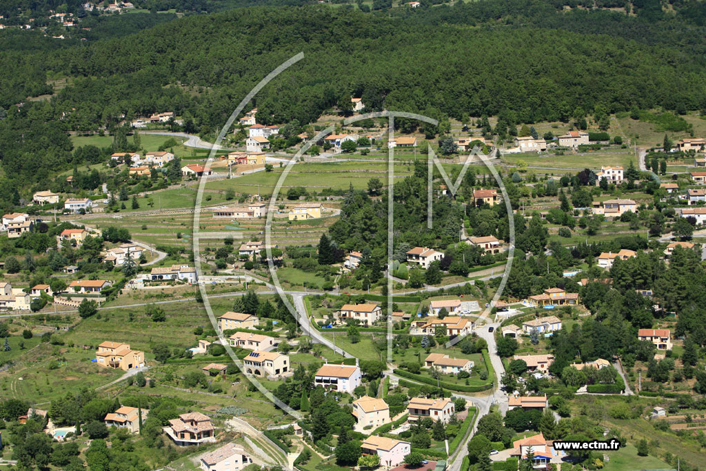 Photo arienne de Coux (Chassagne)