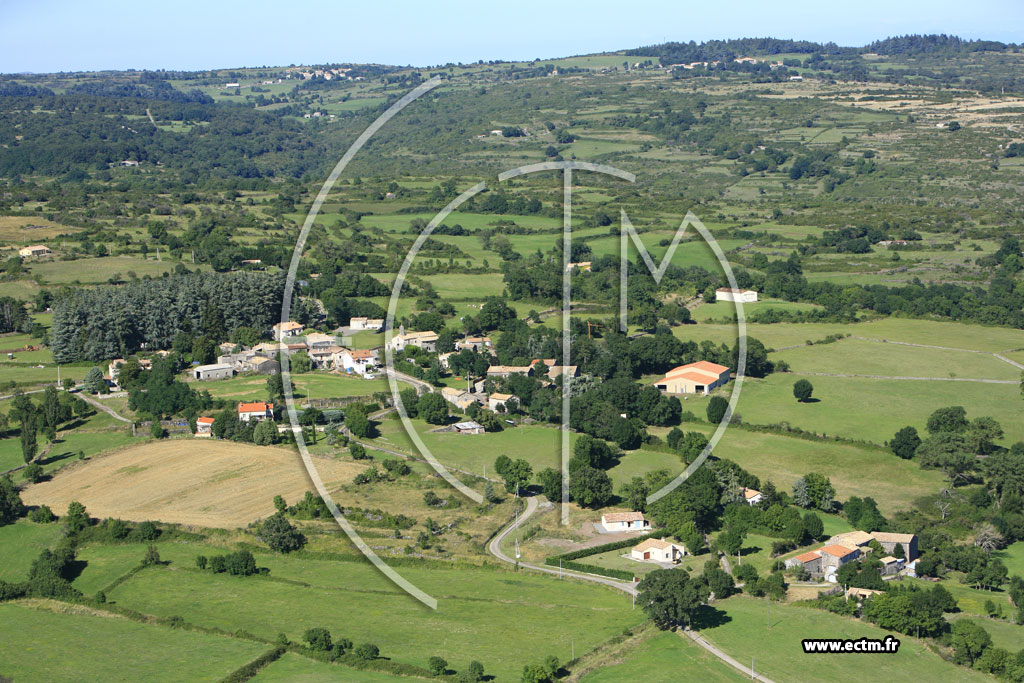 Photo arienne de Saint Gineis en Coiron