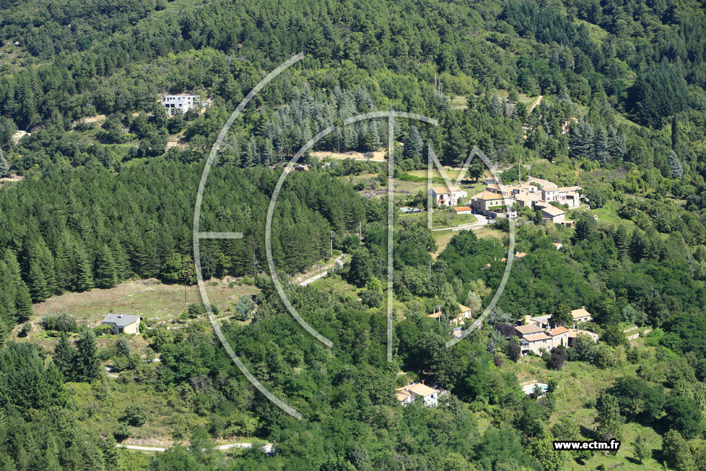 Photo arienne de Saint Michel de Boulogne (Fougerolles)
