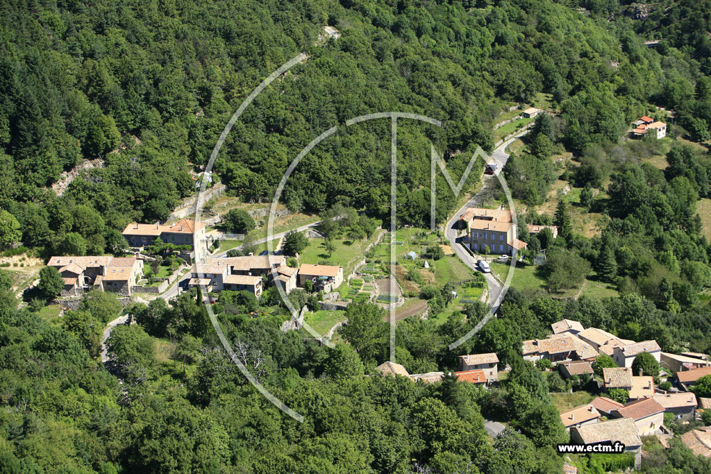 Photo arienne de labastide sur besorgues - Freyssenet