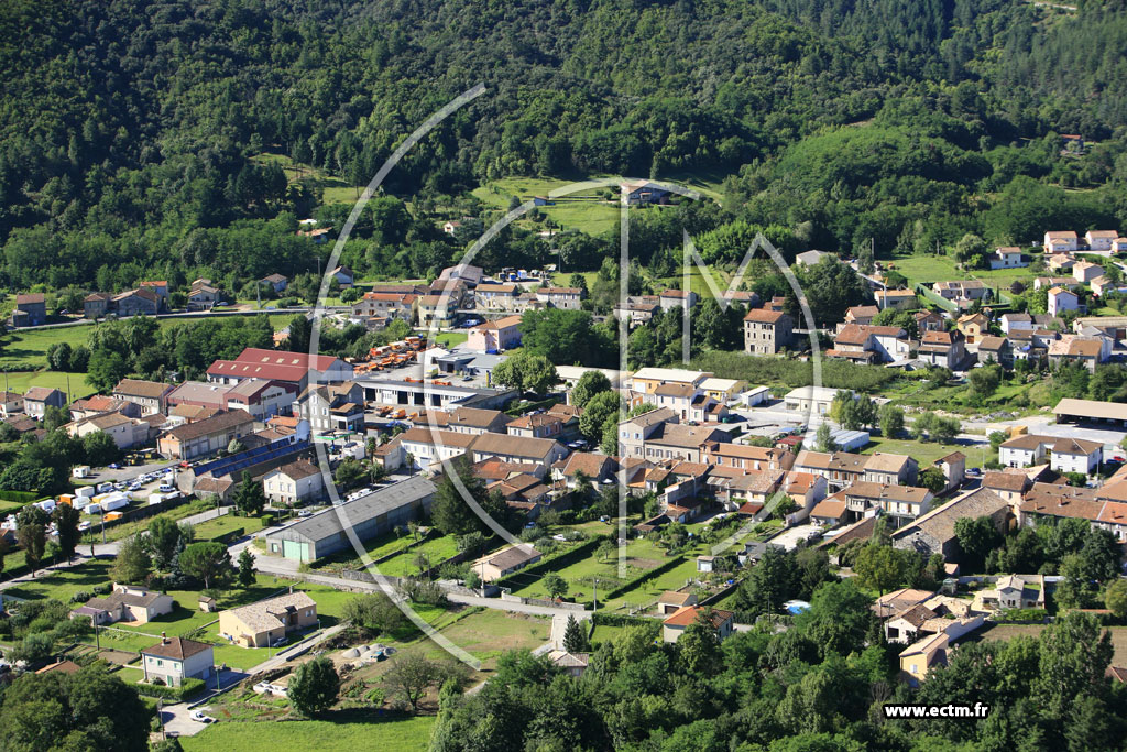 Photo arienne de Lalevade d'Ardeche