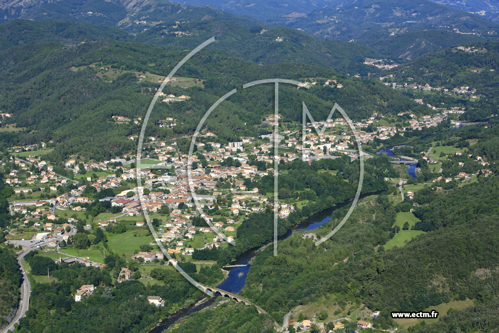 Photo arienne de Lalevade d'Ardeche
