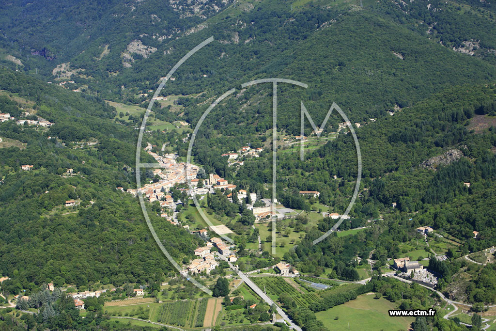 Photo arienne de Montpezat sous Bauzon