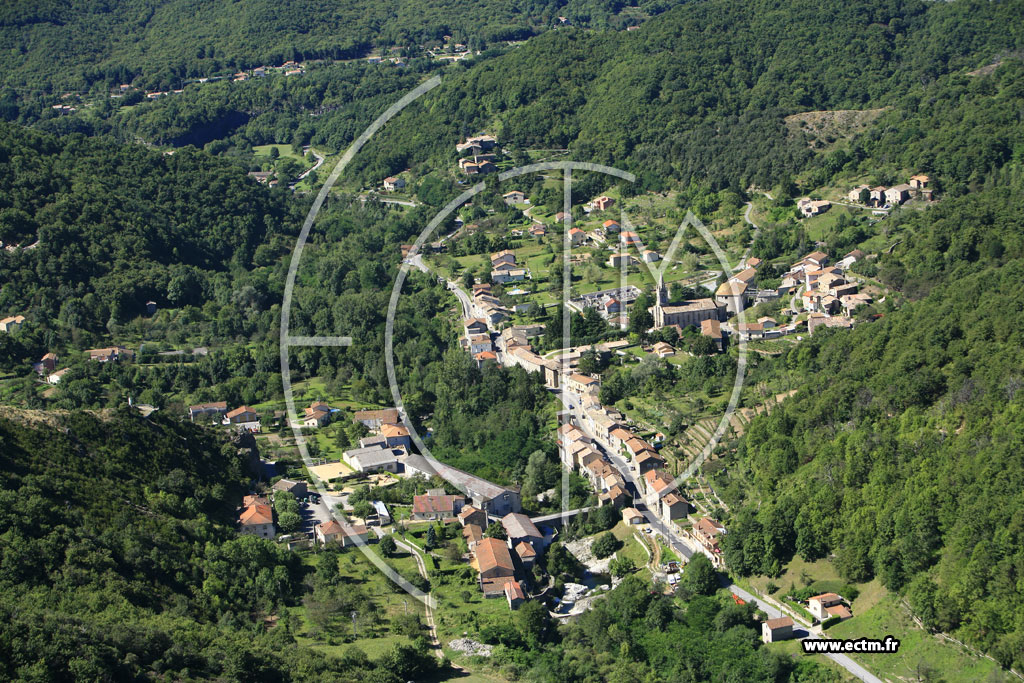 Photo arienne de Saint Pierre de Colombier