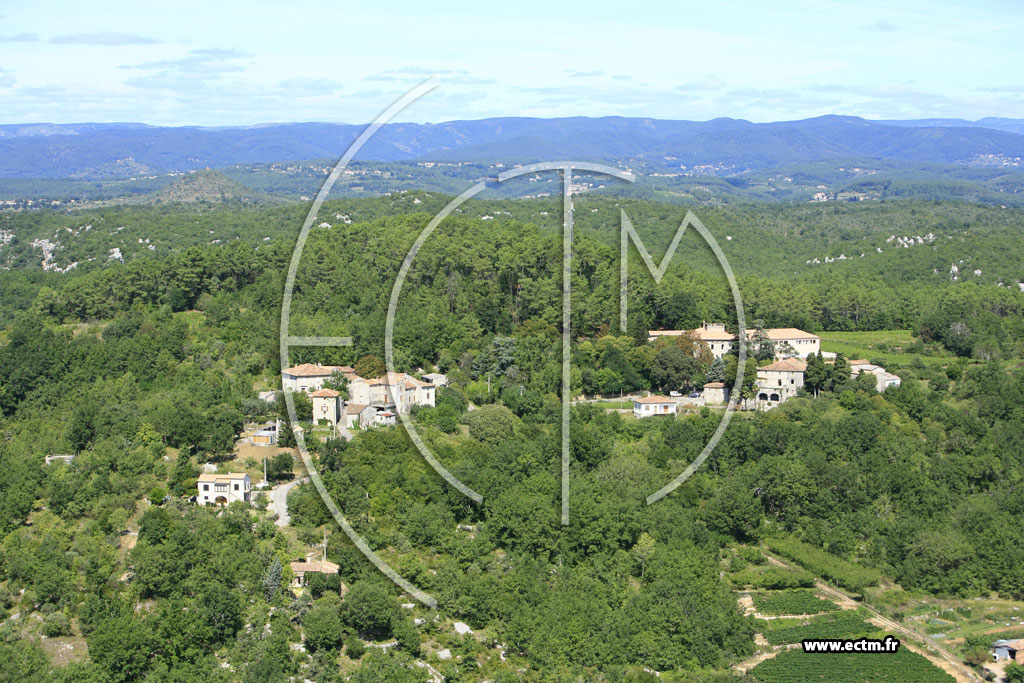 Photo arienne de Berrias et Casteljau (les Borels)