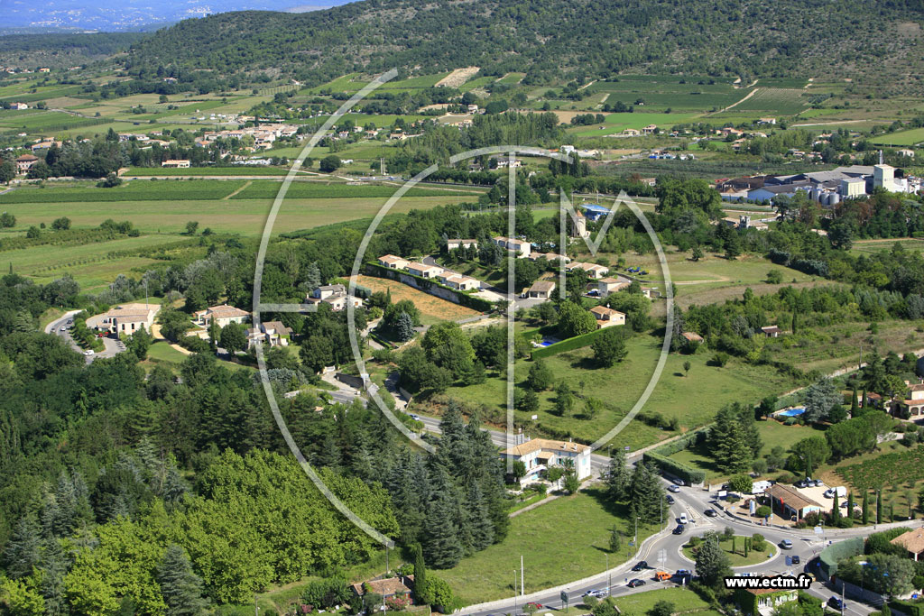 Photo arienne de Vallon Pont d'Arc