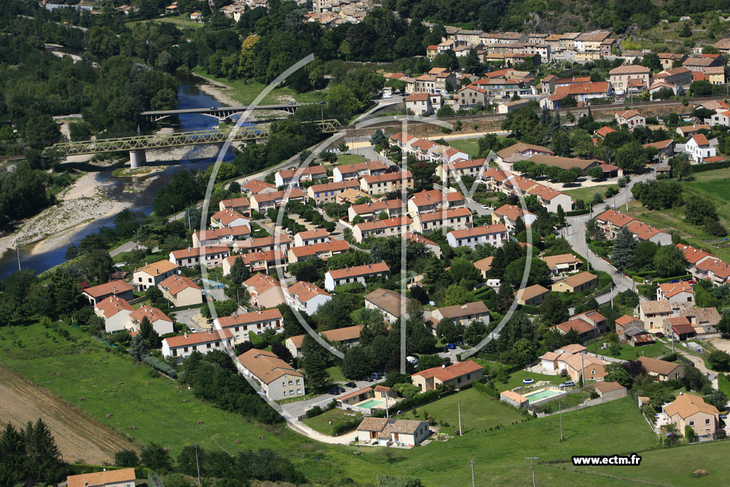 Photo arienne de Beauchastel