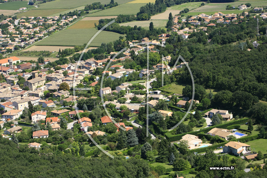 Photo arienne de Beaumont les Valence