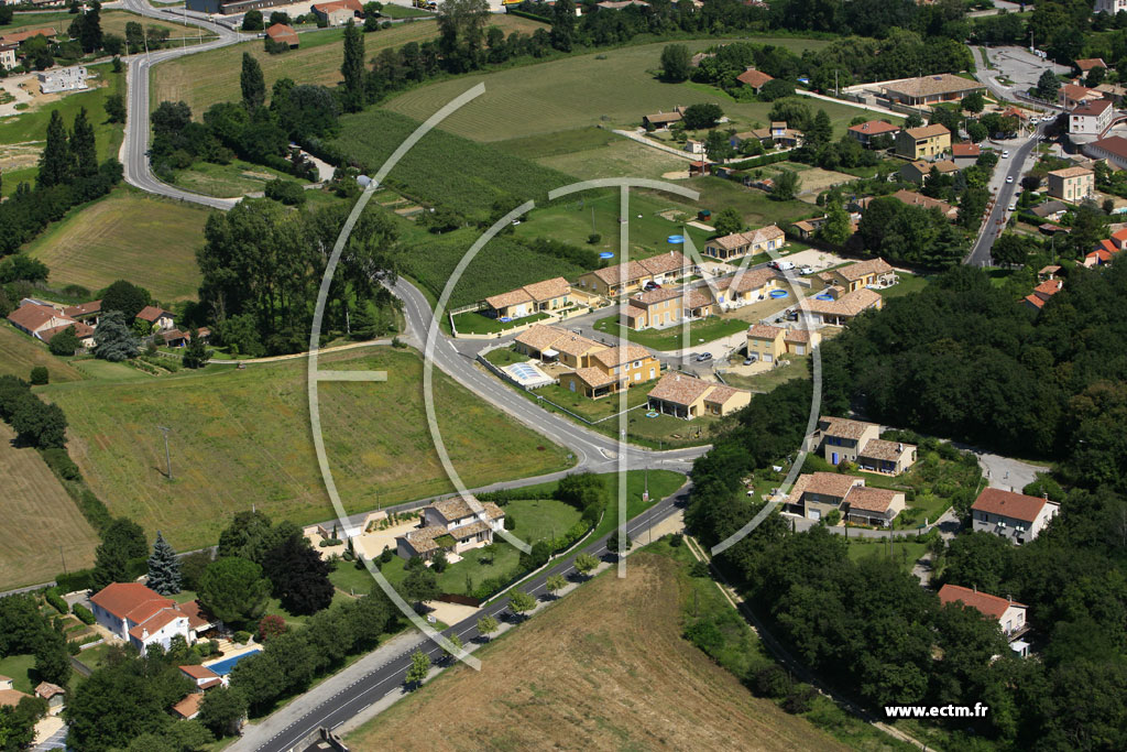 Photo arienne de Beaumont les Valence