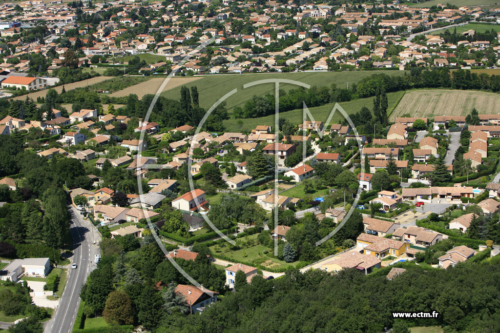 Photo arienne de Beaumont les Valence