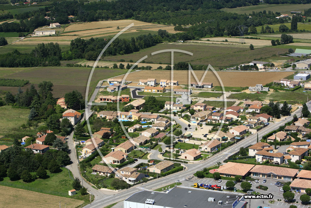 Photo arienne de Beaumont les Valence